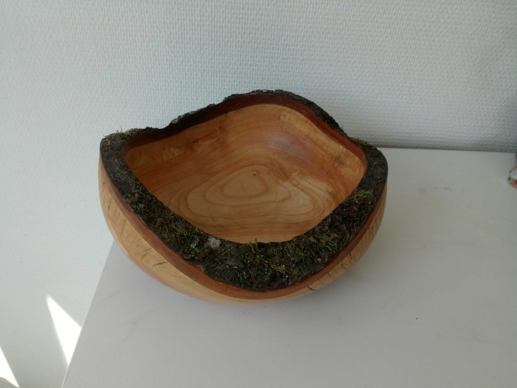 Naturrandschale aus Kirsch