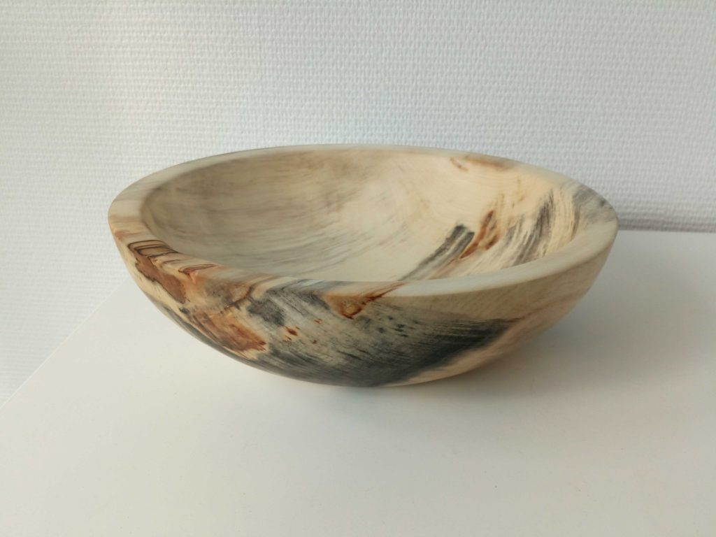 Schale aus versticker Esche